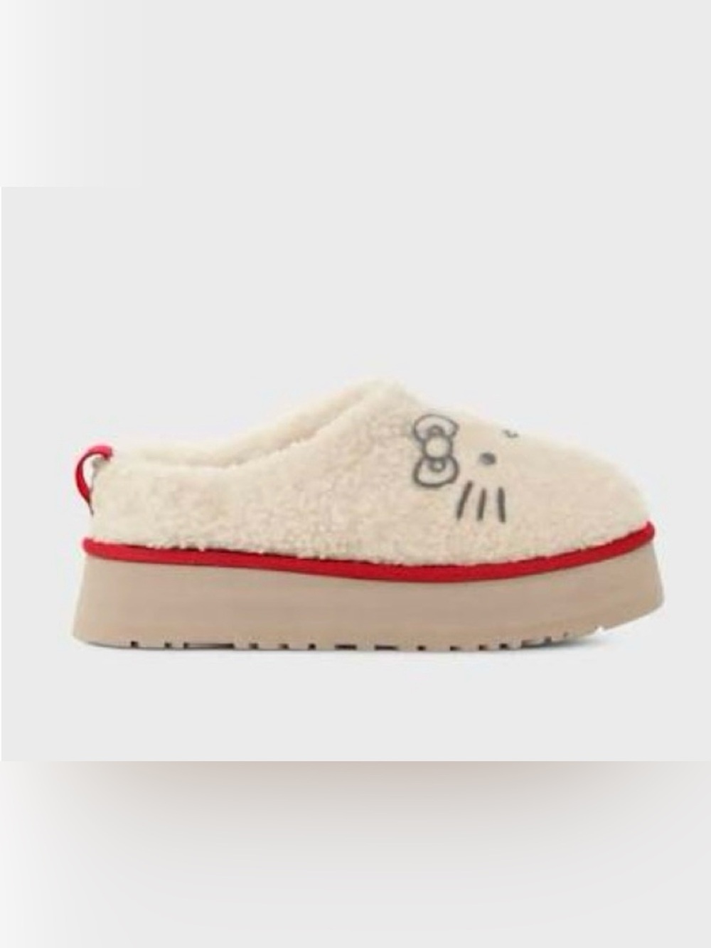 Girls Slippers Hello Kitty by Kira NY
New in box (Size: 37)